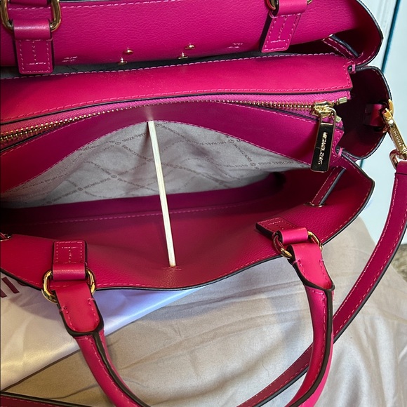 Michael Kors Electric Pink Reed Large Satchel with Matching Wallet - Picture 9 of 16